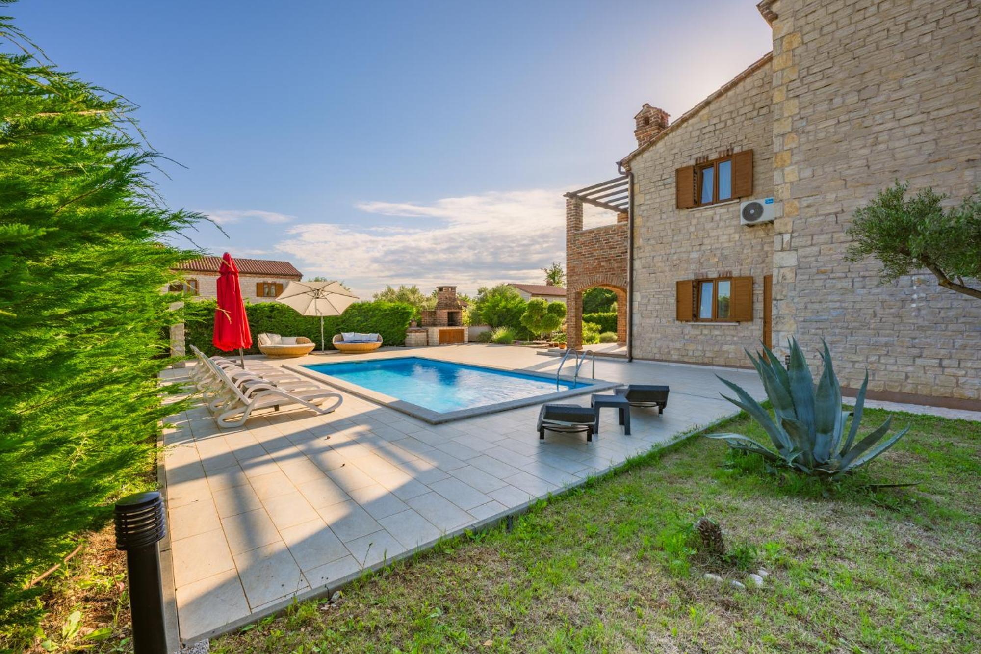 Villa Sonne In Paradis Butkovići Buitenkant foto