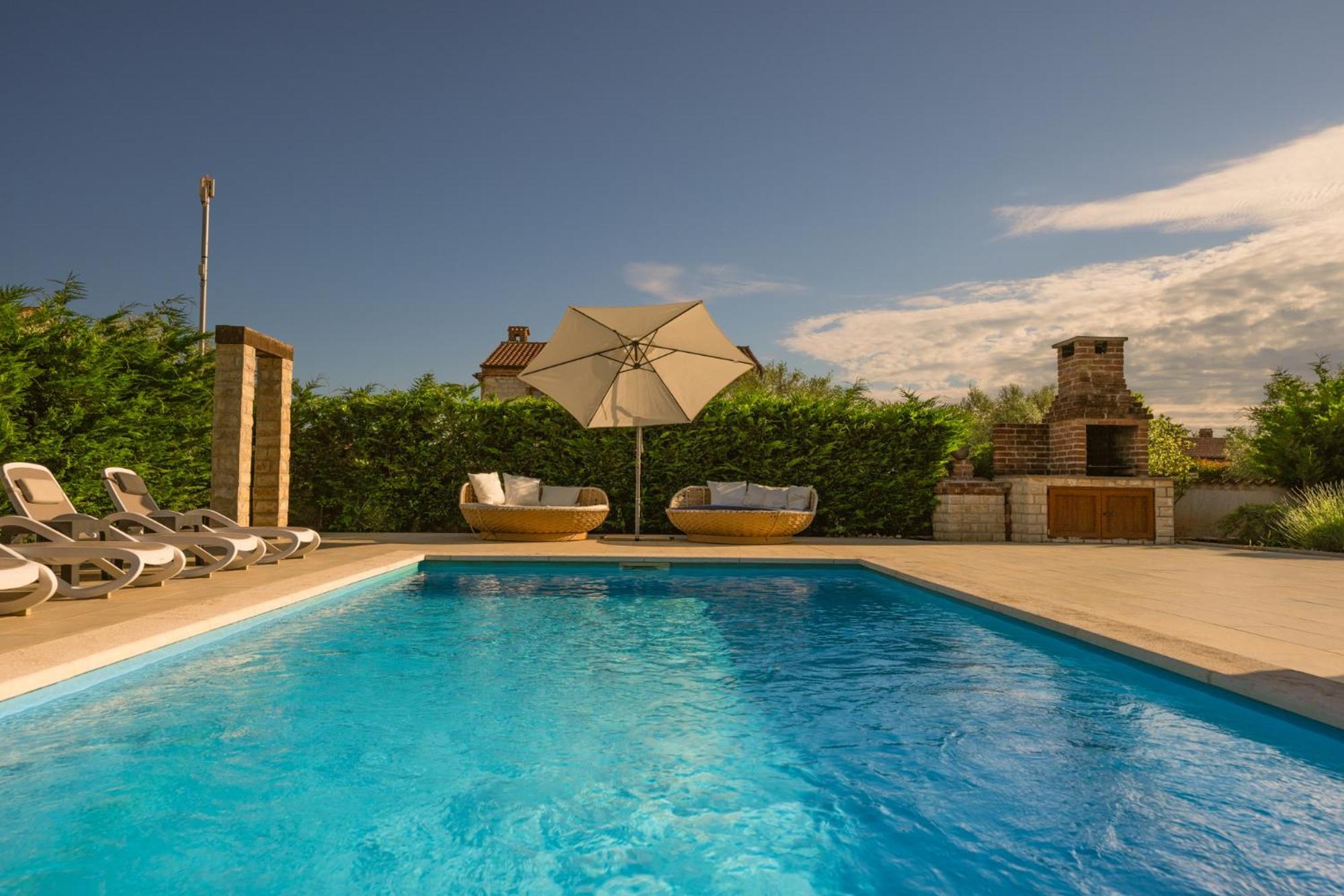 Villa Sonne In Paradis Butkovići Buitenkant foto