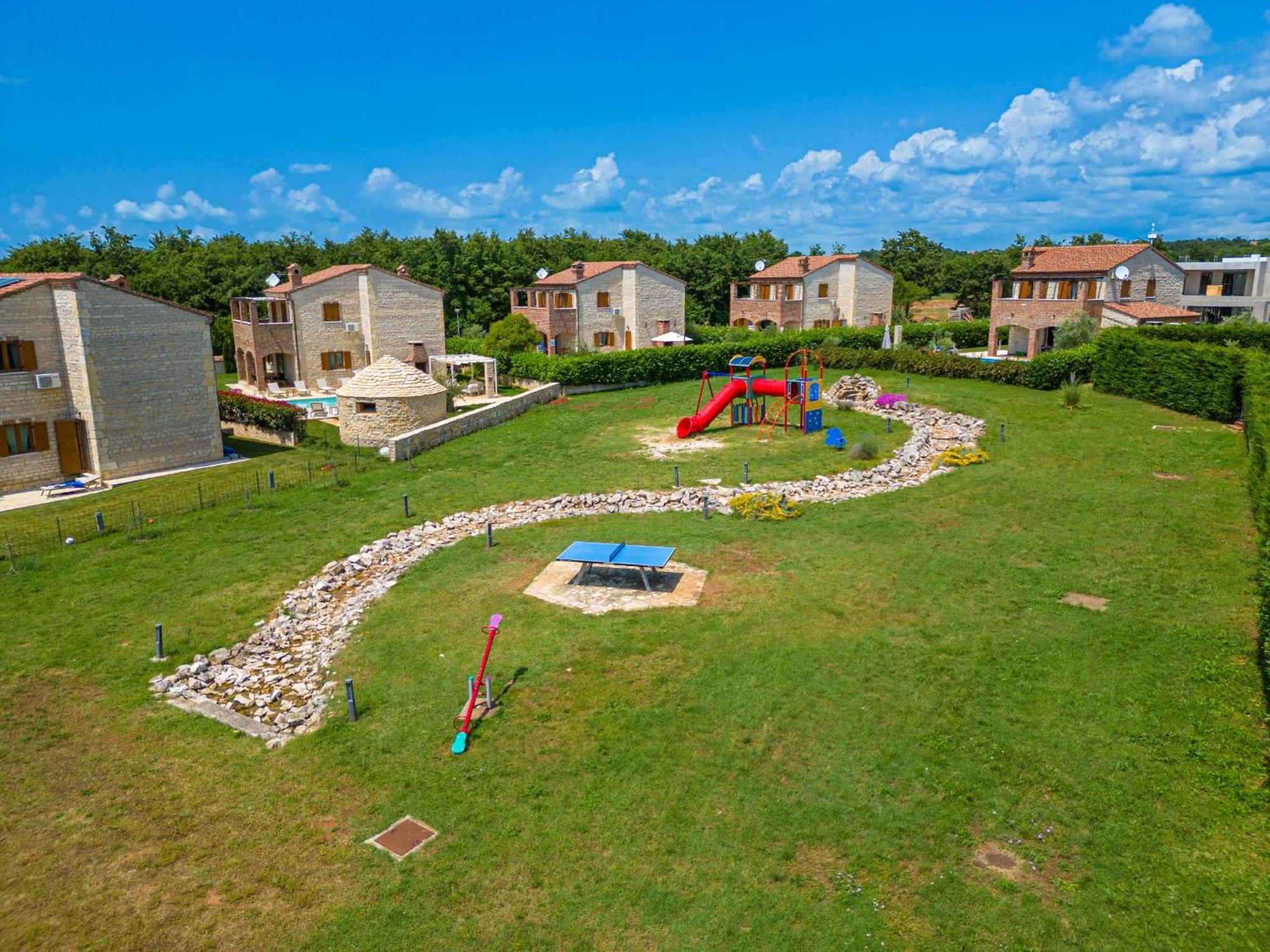 Villa Sonne In Paradis Butkovići Buitenkant foto
